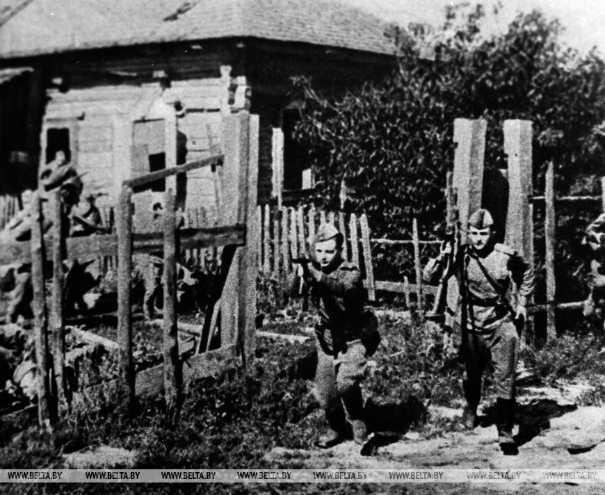 Уличные бои в Жлобине, июнь 1944 года