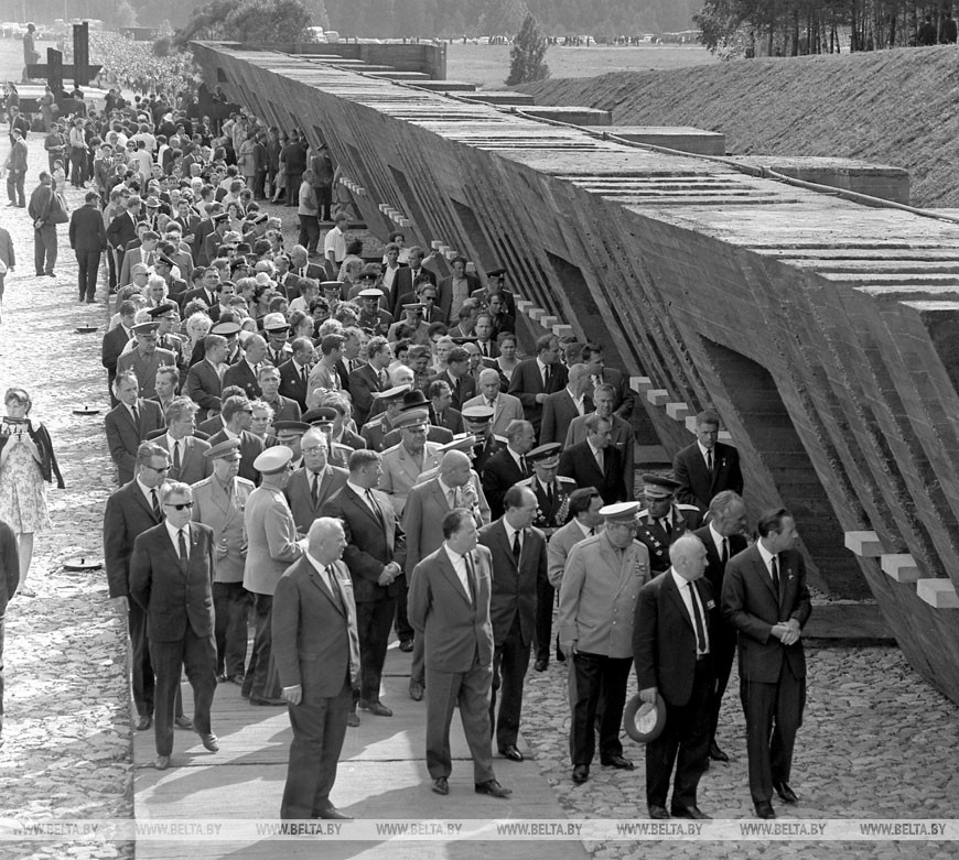 Открытие мемориального комплекса "Хатынь", 5 июля 1969 года
