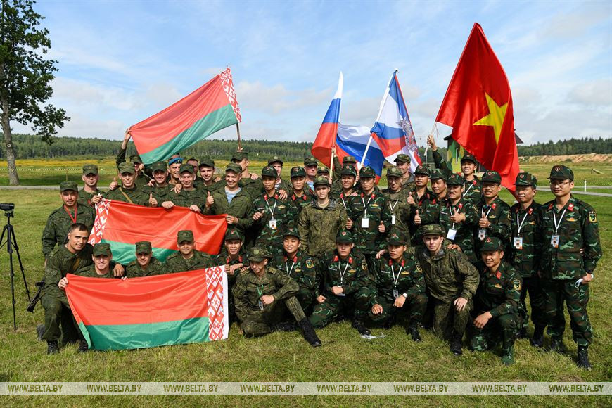 Команды-участницы конкурса "Уверенный прием"