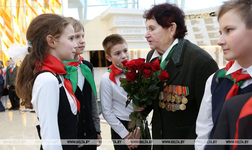 Торжественные мероприятия ко Дню юного героя-антифашиста в Минске, 2015 год