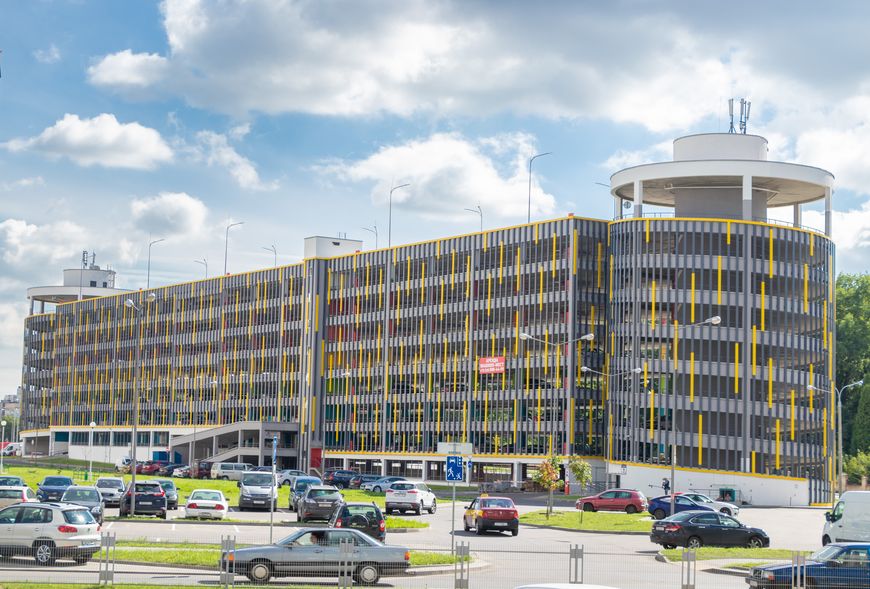 Готовый паркинг на 800 автомобилей – здесь уже можно купить машиноместа