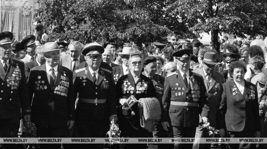 Празднование 45-летия Победы в Минске, 9 мая 1990 года