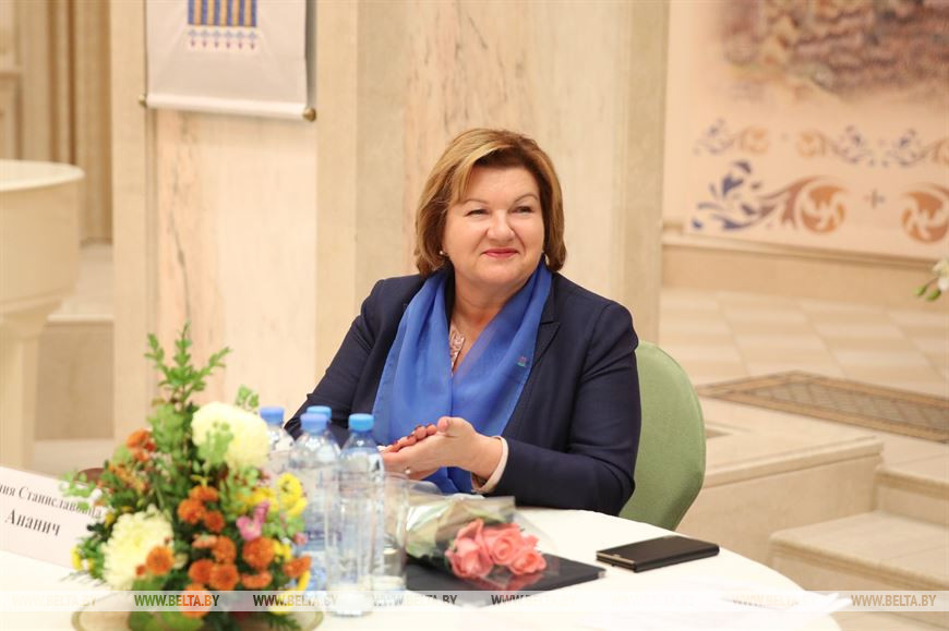 Заместитель председателя БСЖ, заместитель председателя Постоянной комиссии по правам человека, национальным отношениям и средствам массовой информации Палаты представителей Лилия Ананич Заместитель председателя БСЖ, заместитель председателя Постоянной комиссии по правам человека, национальным отношениям и средствам массовой информации Палаты представителей Лилия Ананич