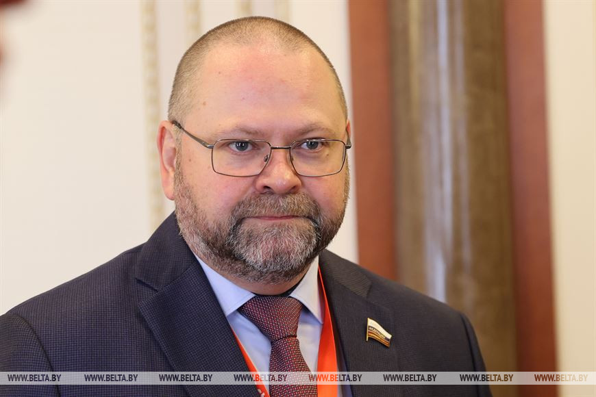 Олег Мельниченко Олег Мельниченко