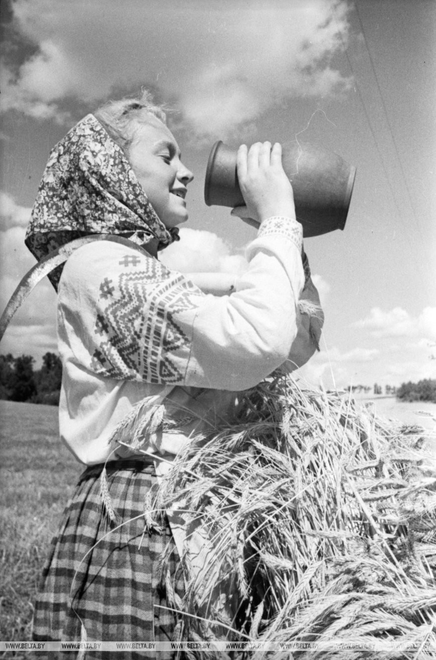 В жаркий день, 1951 год