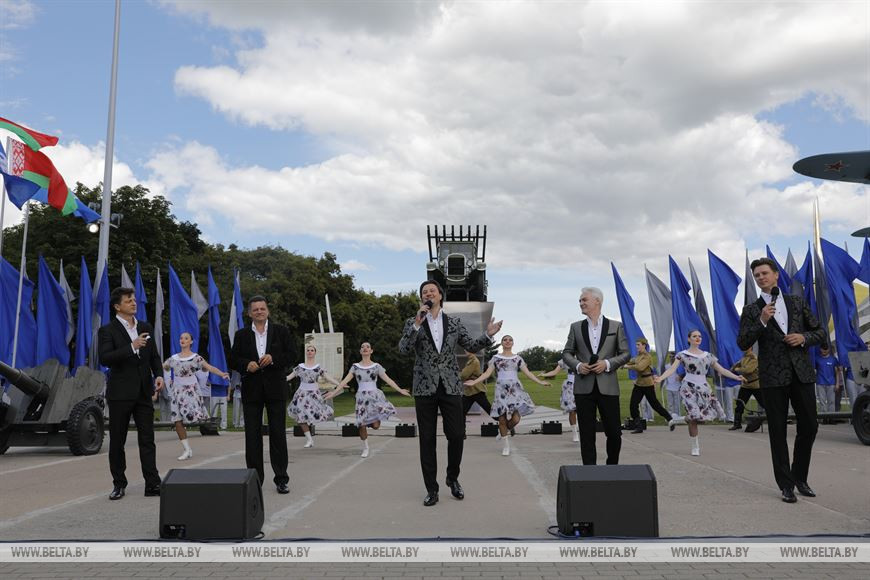 Заслуженный коллектив Беларуси вокальная группа "Чистый голос" Заслуженный коллектив Беларуси вокальная группа "Чистый голос"