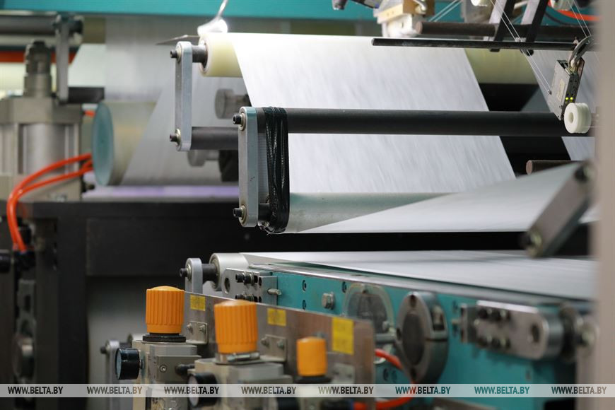 Новая линия для производства подгузников для взрослых Новая линия для производства подгузников для взрослых