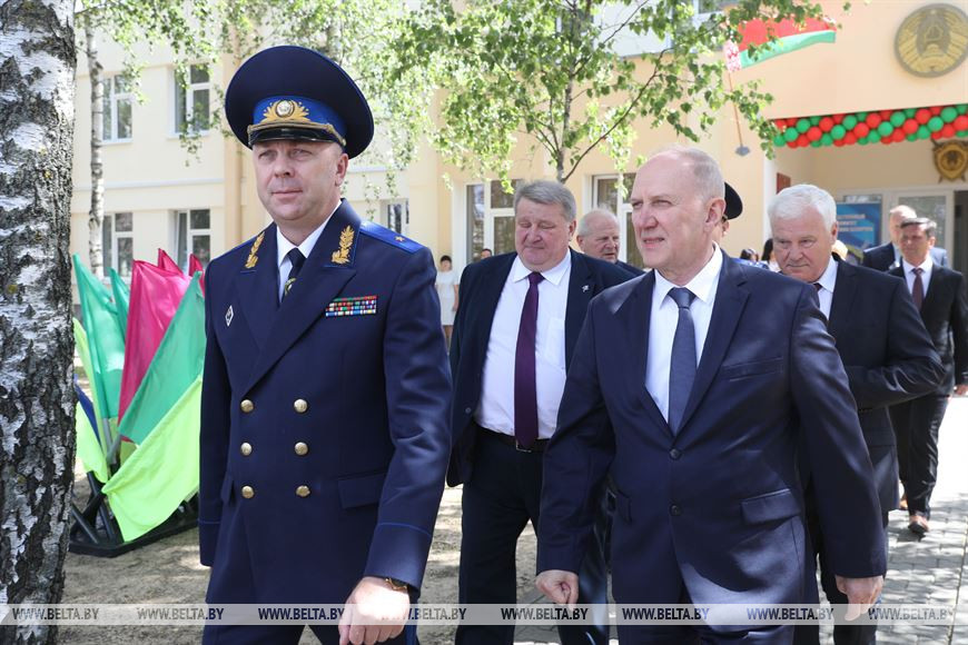 Председатель Следственного комитета Иван Носкевич и председатель Гродненского облисполкома Владимир Кравцов Председатель Следственного комитета Иван Носкевич и председатель Гродненского облисполкома Владимир Кравцов