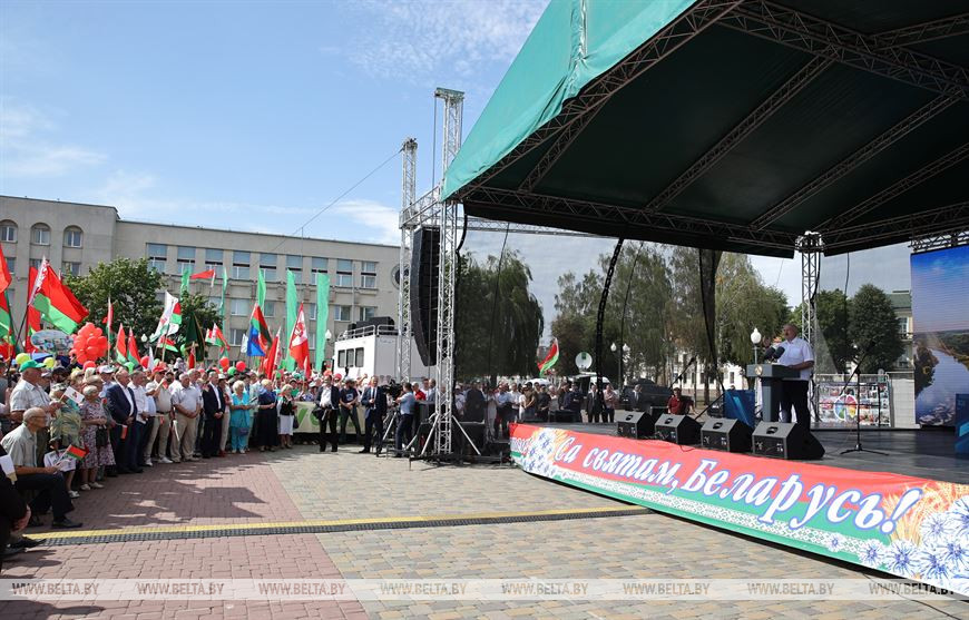 Выступает Александр Лукашенко