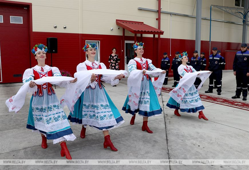 Во время церемонии открытия Во время церемонии открытия