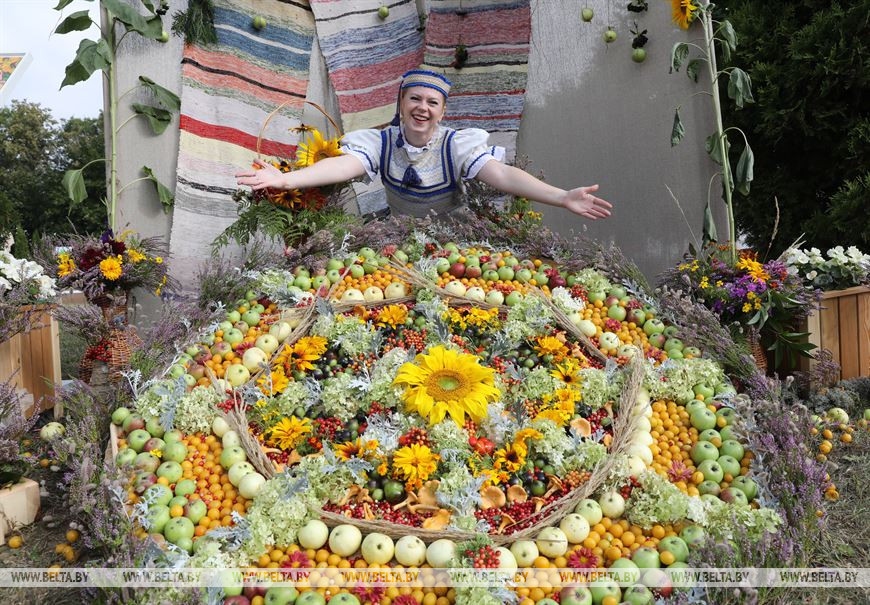 На празднике "Яблочный Спас" в Полоцке На празднике "Яблочный Спас" в Полоцке