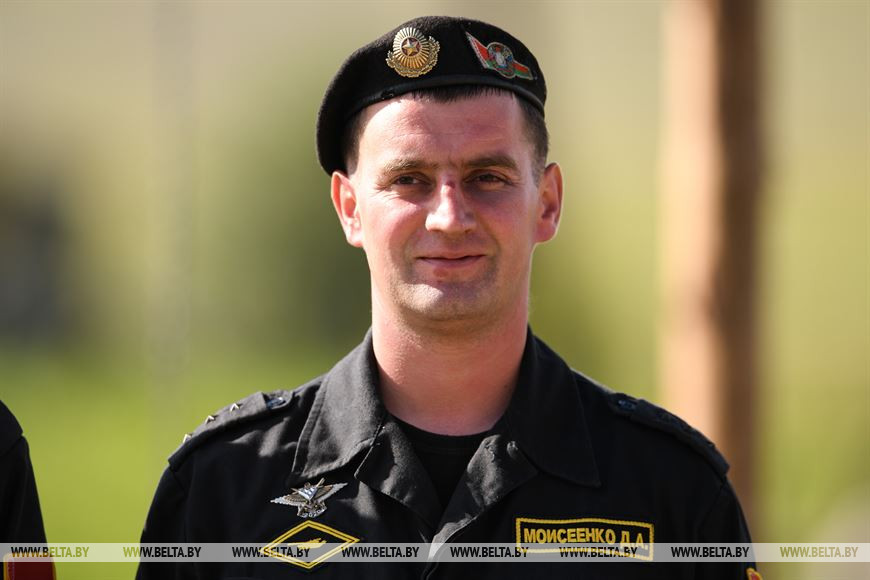 Наводчик орудия, занявший 3 место в танковом биатлоне на АрМИ-2020, Денис Моисеенко