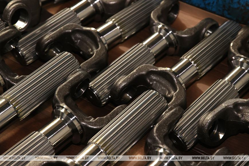 Детали карданного вала Детали карданного вала