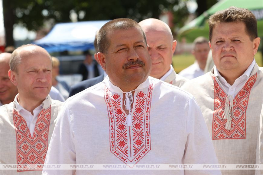 Помощник Президента – инспектор по Витебской области Анатолий Линевич Помощник Президента – инспектор по Витебской области Анатолий Линевич