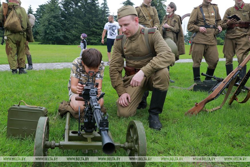 Во время празднования Дня Независимости Во время празднования Дня Независимости