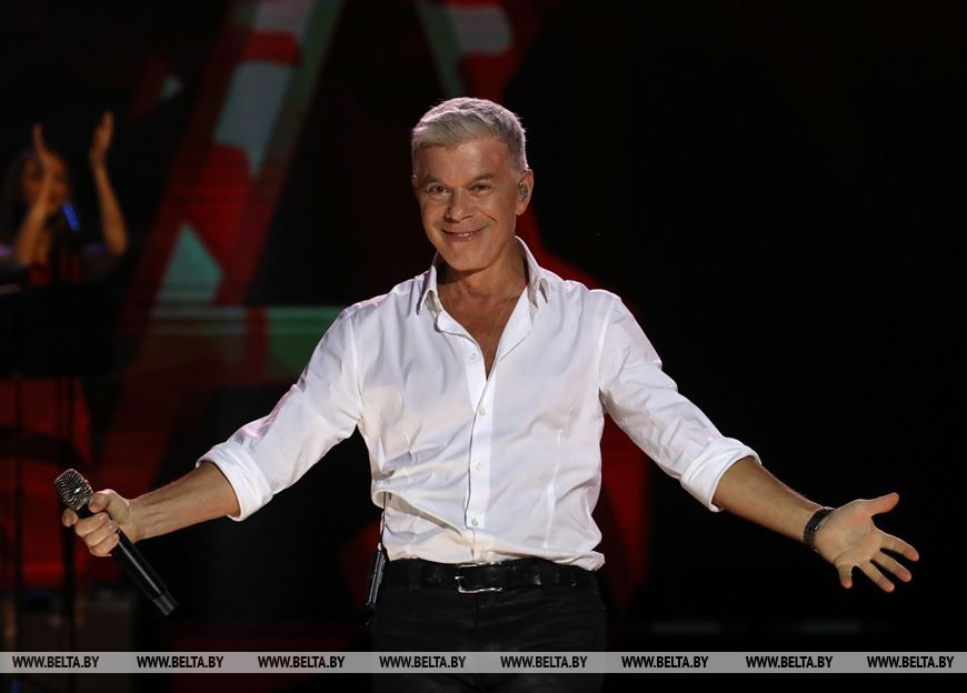 Олег Газманов на гала-концерте "Шансон ТВ-Все звезды"