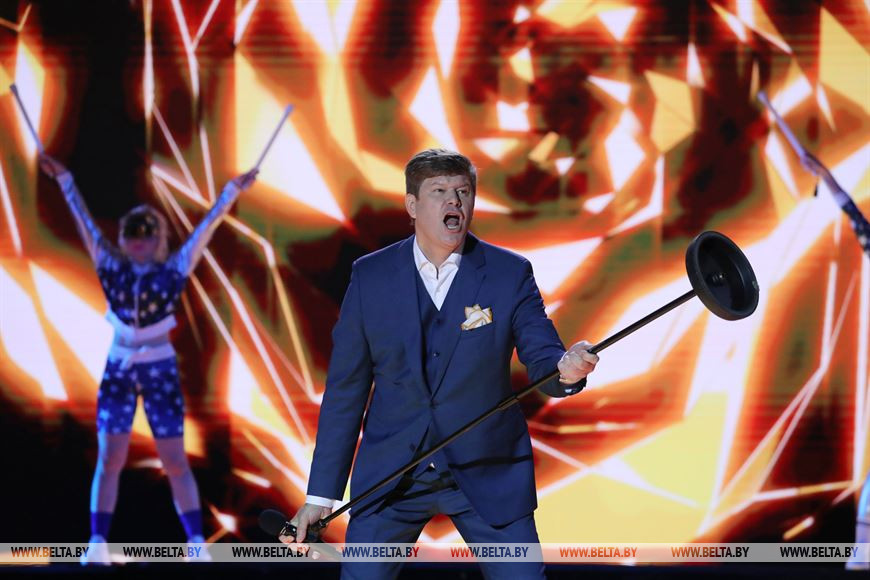 Дмитрий Губерниев