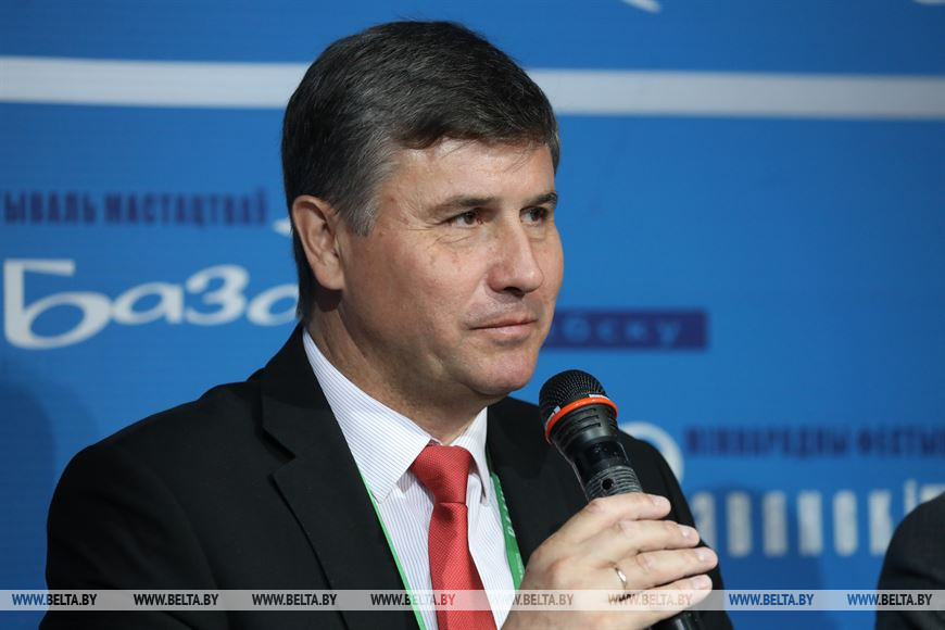 Вадим Зарянкин во время пресс-конференции Вадим Зарянкин во время пресс-конференции