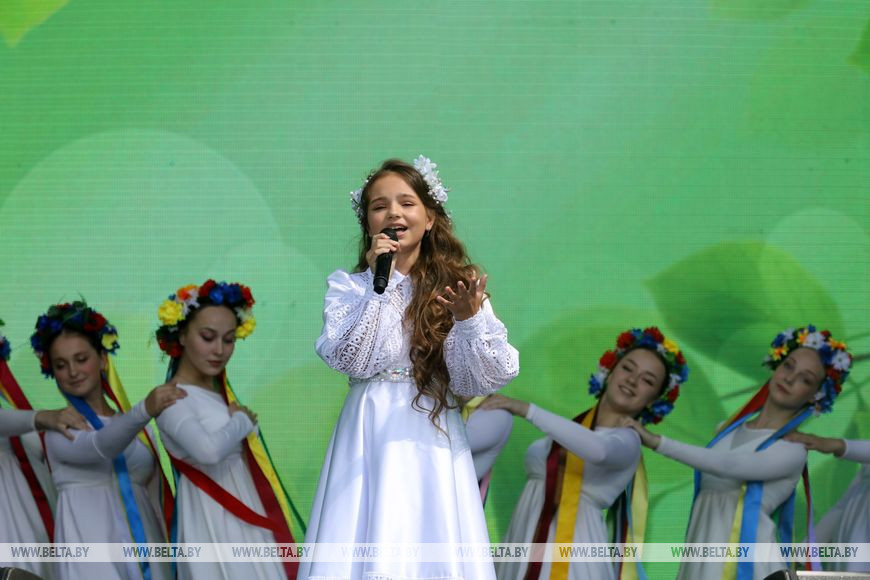 Анастасия Мартынюк (Украина) Анастасия Мартынюк (Украина)