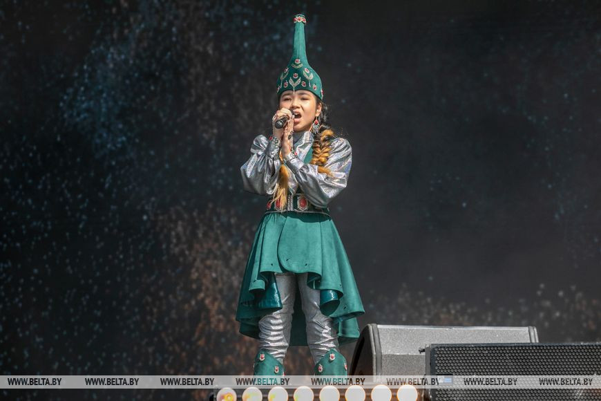 Жасмин Тлеумбетова (Казахстан) Жасмин Тлеумбетова (Казахстан)