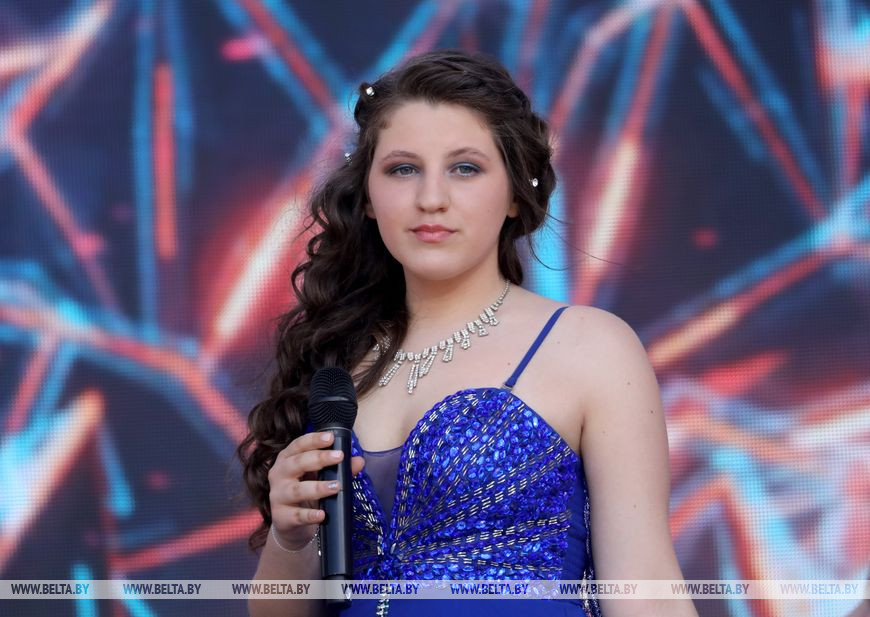 YLA (Италия) YLA (Италия)