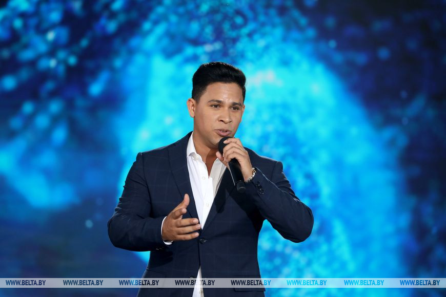 Алек Момак (Куба) Алек Момак (Куба)