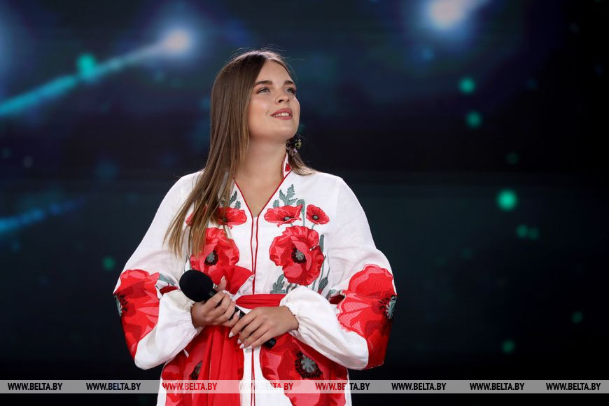 Элина Иващенко (Украина) Элина Иващенко (Украина)