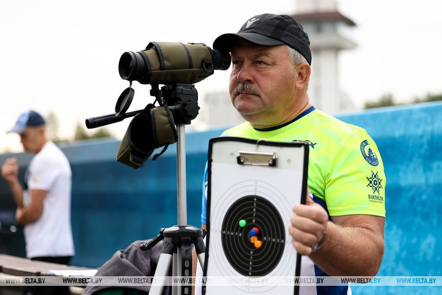 Тренер по стрельбе Игорь Жаворонков