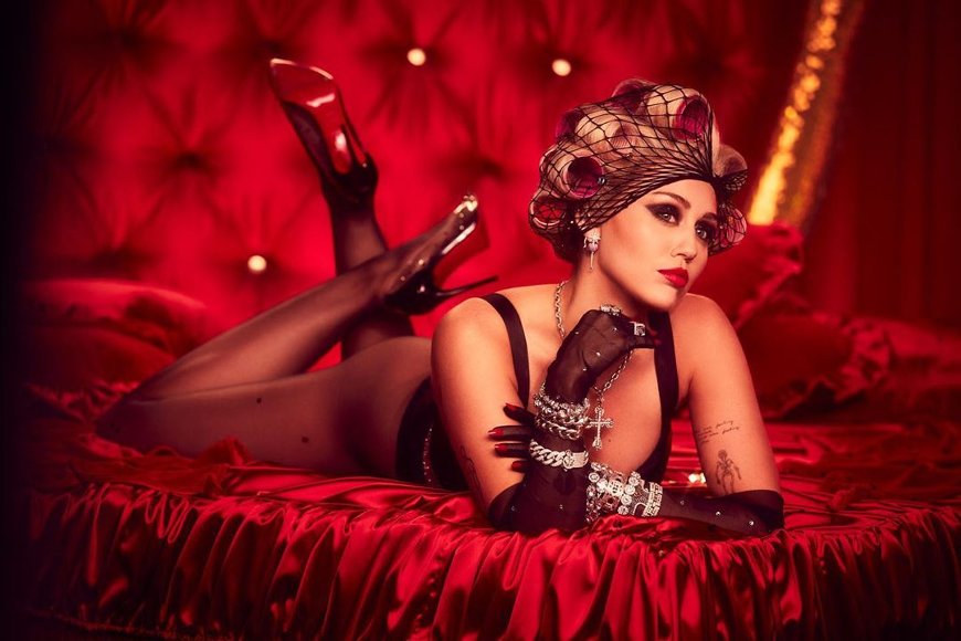 Майли Сайрус. Фото из Instagram