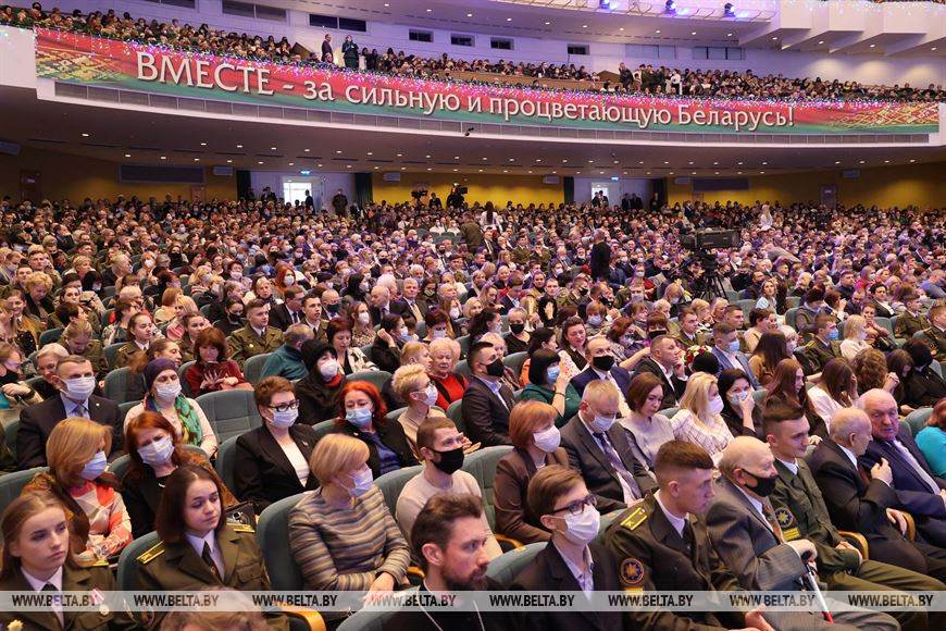 Во время церемонии