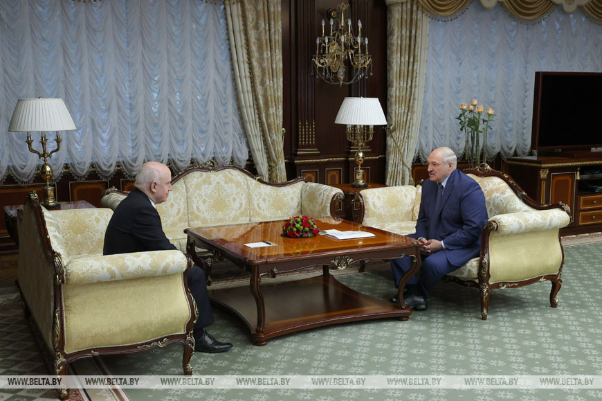 Сергей Лебедев и Александр Лукашенко Сергей Лебедев и Александр Лукашенко