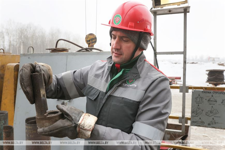 Мастер слесарных работ Владимир Москвич Мастер слесарных работ Владимир Москвич