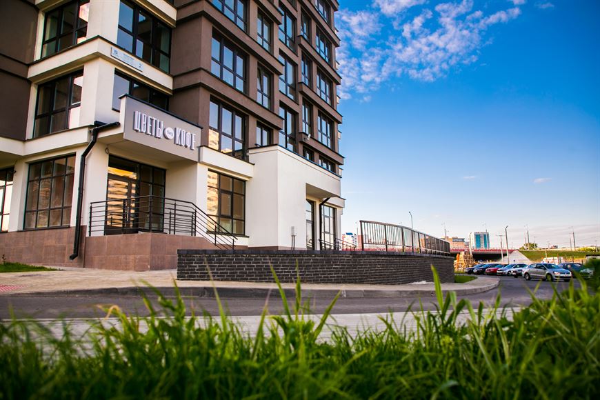 Коммерческие помещения на первом этаже – это очень удобно Коммерческие помещения на первом этаже – это очень удобно