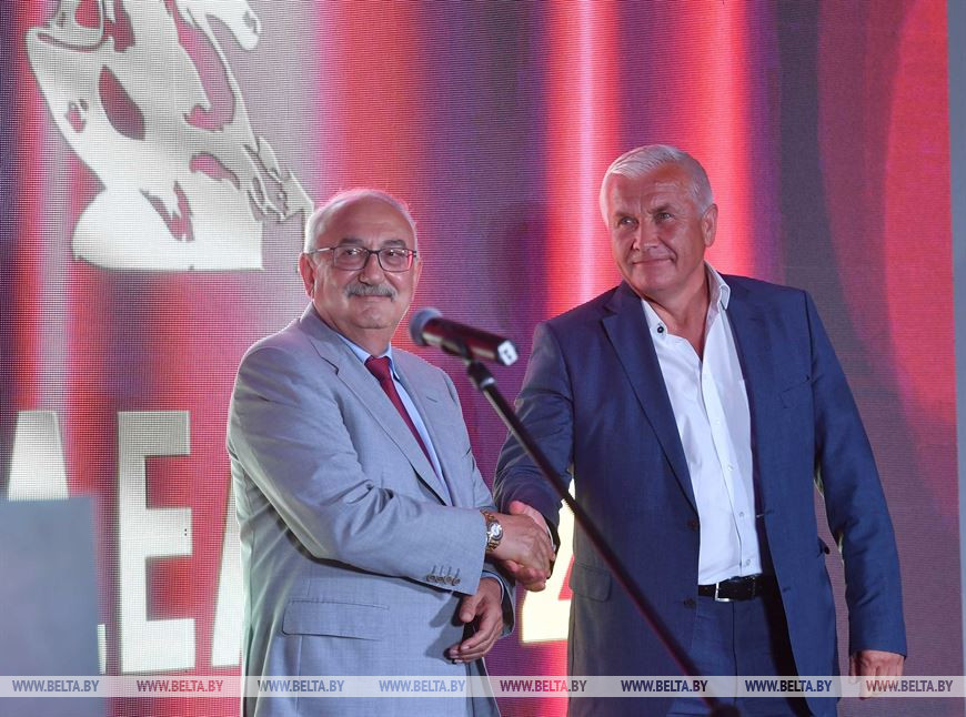 Заместитель Председателя совета развития предпринимательства при совете министров РБ Павел Топузидис и Председатель Республиканского Союза промышленников и предпринимателей Александр Швец Заместитель Председателя совета развития предпринимательства при совете министров РБ Павел Топузидис и Председатель Республиканского Союза промышленников и предпринимателей Александр Швец