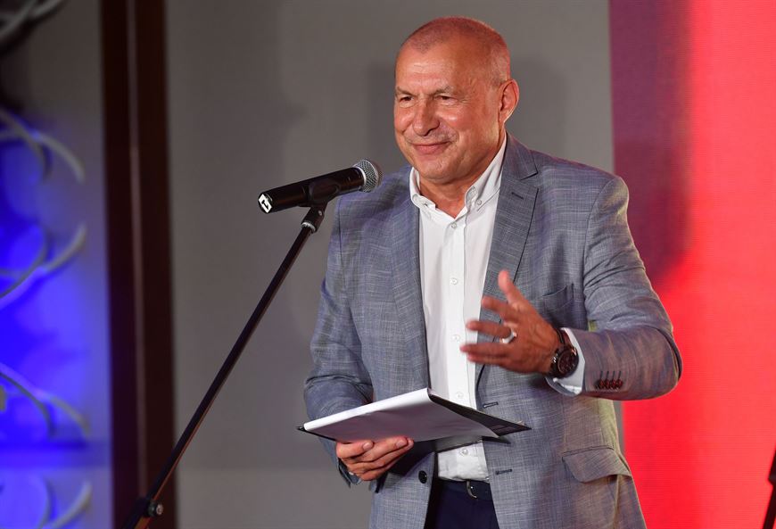 Основатель конкурса "Человек Дела", директор и главный редактор издательской группы Дело Виктор Жук Основатель конкурса "Человек Дела", директор и главный редактор издательской группы Дело Виктор Жук