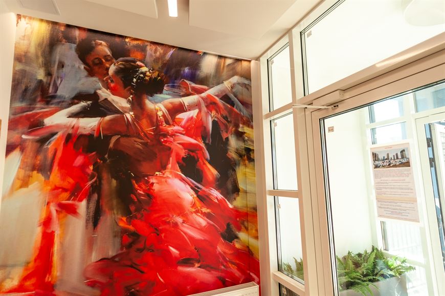 Лобби дома "Вальс" в квартале "Мировых танцев" Лобби дома "Вальс" в квартале "Мировых танцев"