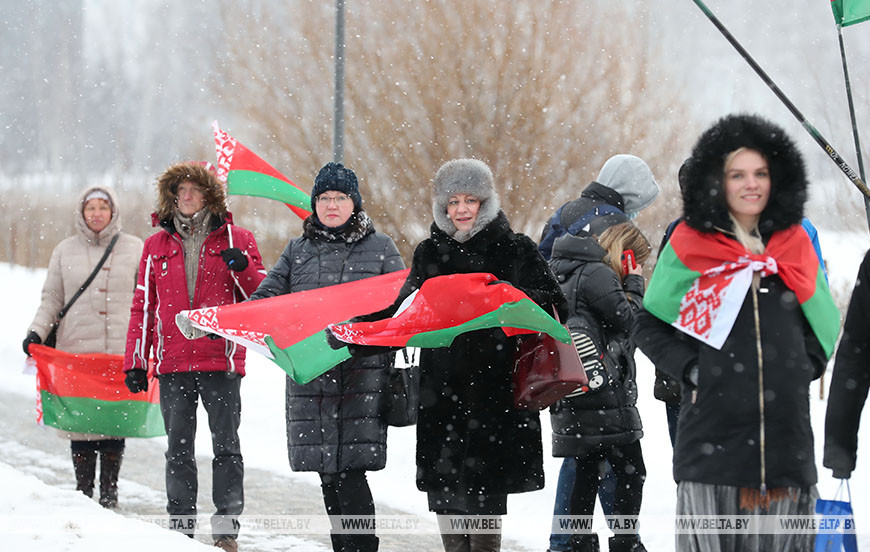 Во время встречи делегатов Во время встречи делегатов