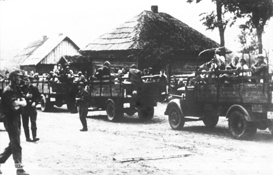 Отправка населения Могилева в Германию. Июль, 1943 год Отправка населения Могилева в Германию. Июль, 1943 год