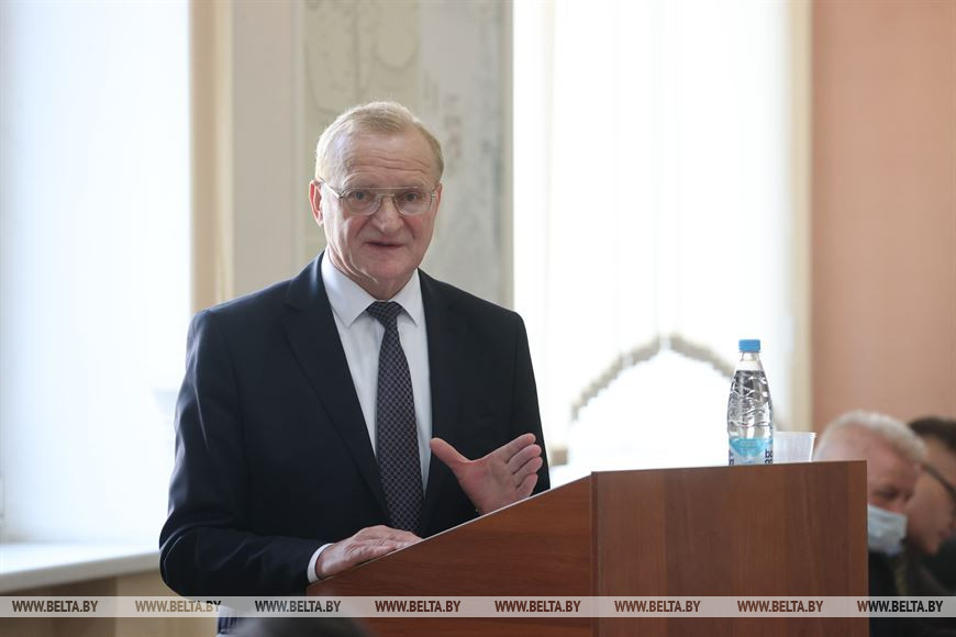 Владимир Гусаков Владимир Гусаков