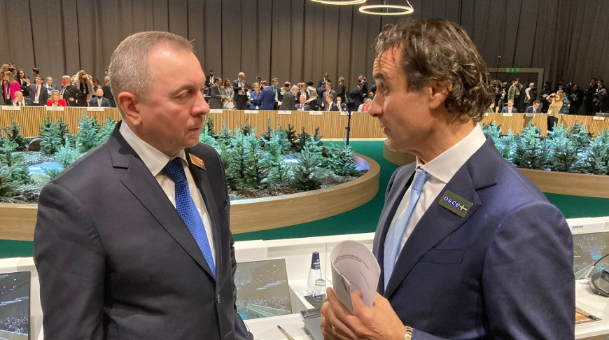 Владимир Макей и Роберто Монтелла. Фото из твиттер-аккаунта МИД Беларуси Владимир Макей и Роберто Монтелла. Фото из твиттер-аккаунта МИД Беларуси