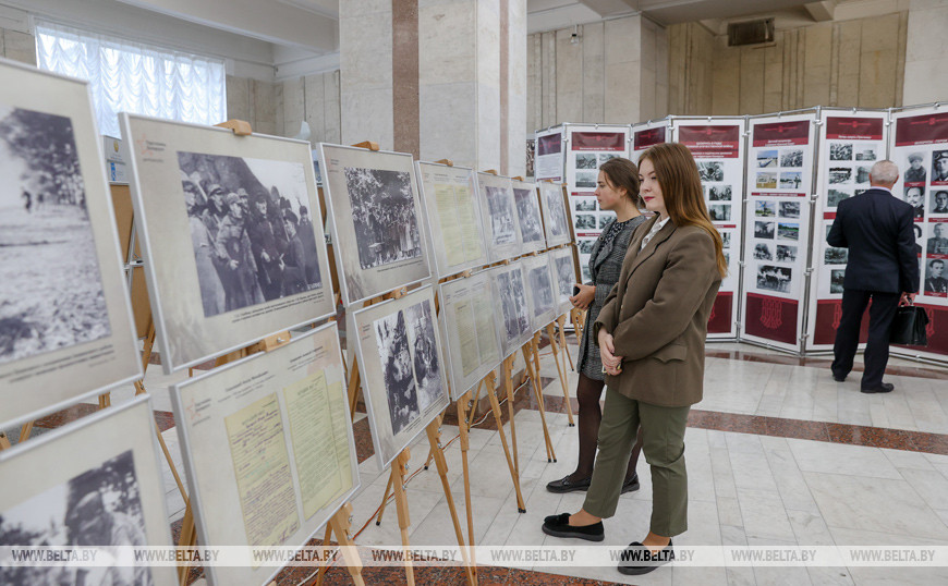 Выставка в НАН, посвященная 75-летию победы в Великой Отечественной войне. Выставка в НАН, посвященная 75-летию победы в Великой Отечественной войне.