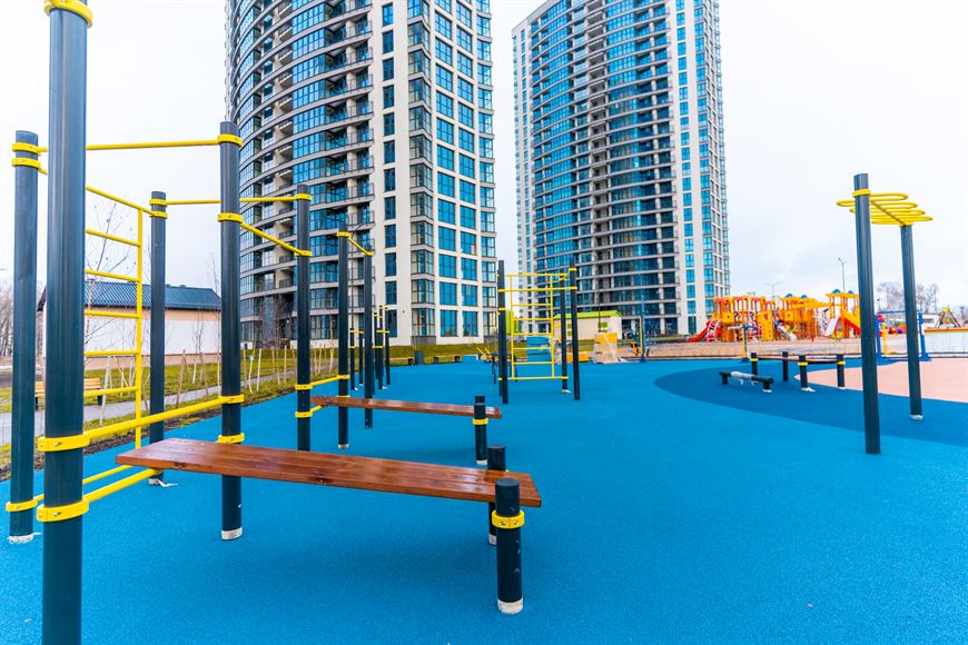 Спортивная площадка возле дома "Ницца" Спортивная площадка возле дома "Ницца"