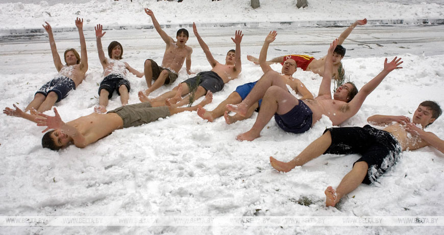 Клуб моржей в минском лицее №2, 2009 год