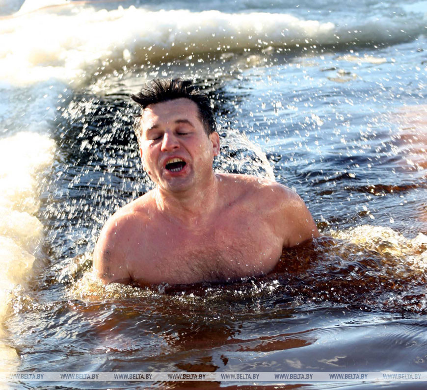 Во время купания в Западной Двине. Витебск, 2005 год