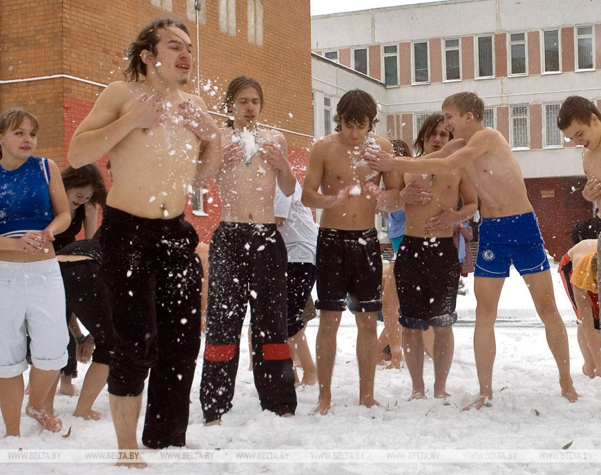 Моржевание в минском лицее №2, 2009 год