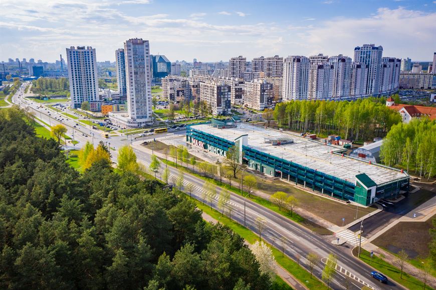 Паркинг на ул. Франциска Скорины Паркинг на ул. Франциска Скорины