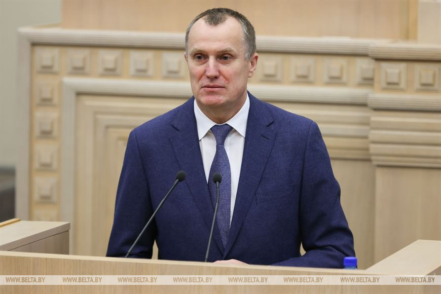 Губернатор Могилевской области Анатолий Исаченко