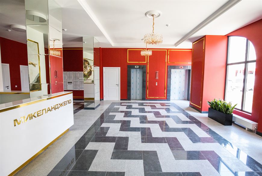 Лобби дома "Микеланджело" в "Маяке Минска" Лобби дома "Микеланджело" в "Маяке Минска"