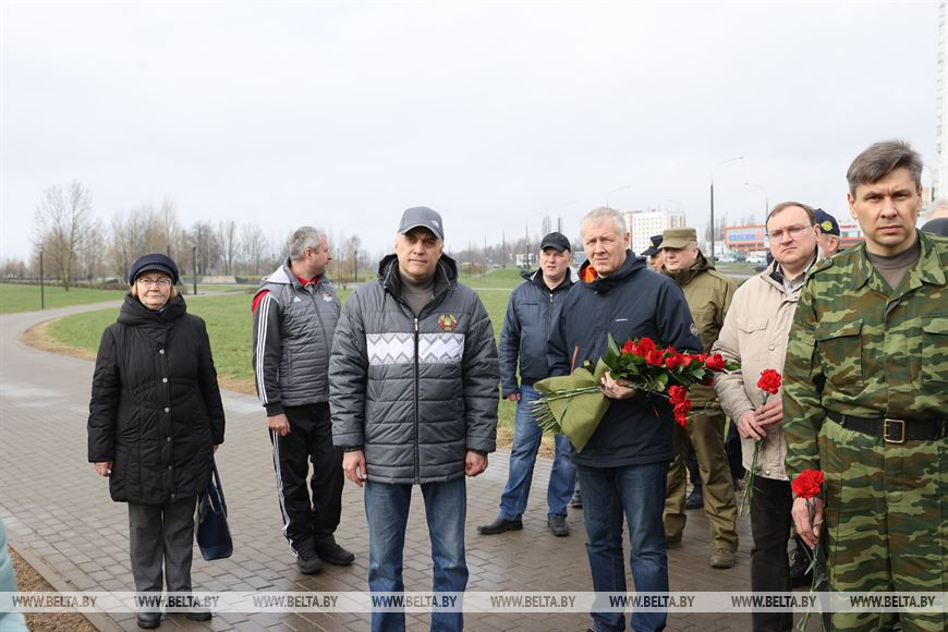 Государственный секретарь Совета безопасности Беларуси Александр Вольфович в мемориальном комплексе "Тростенец"