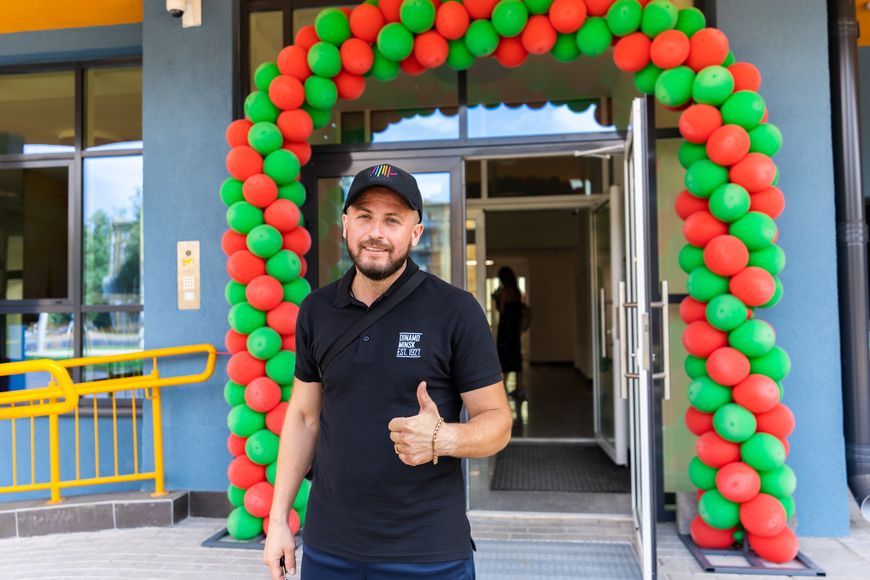 Дмитрий Ермак остался доволен новой квартирой Дмитрий Ермак остался доволен новой квартирой